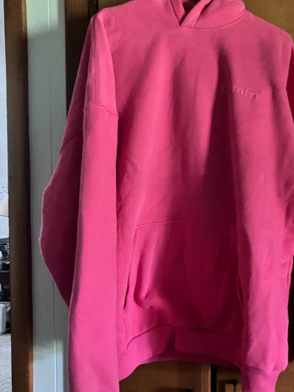 comfrt pink 2xl hoodie